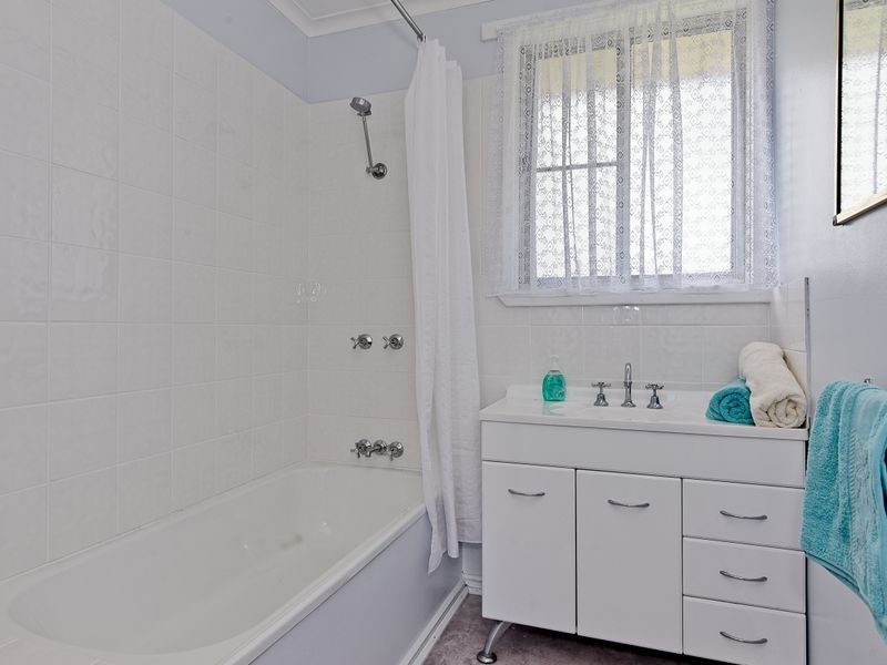 30 Cox Avenue, New Norfolk TAS 7140