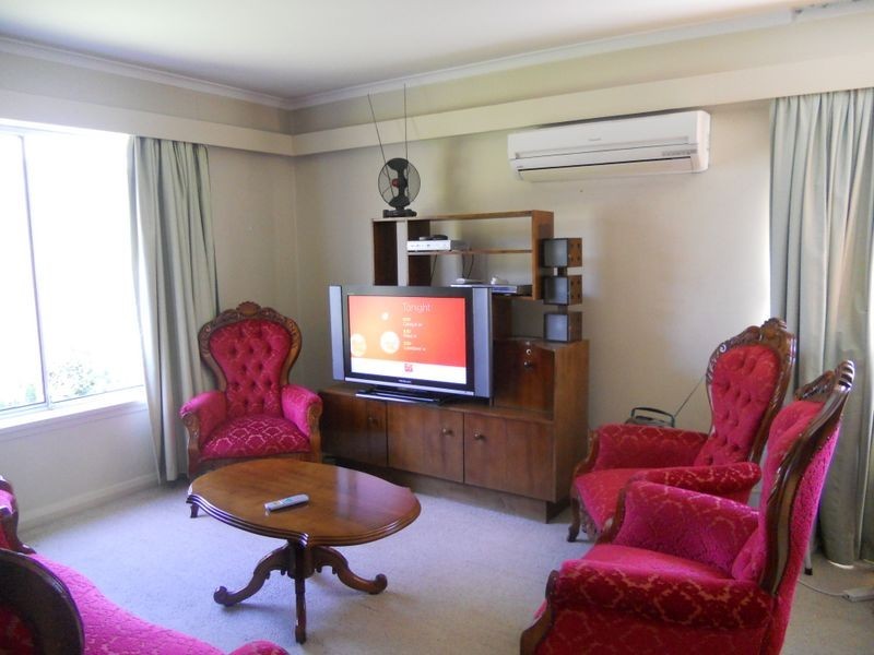 2/5 Beechworth Road, Sandy Bay TAS 7005