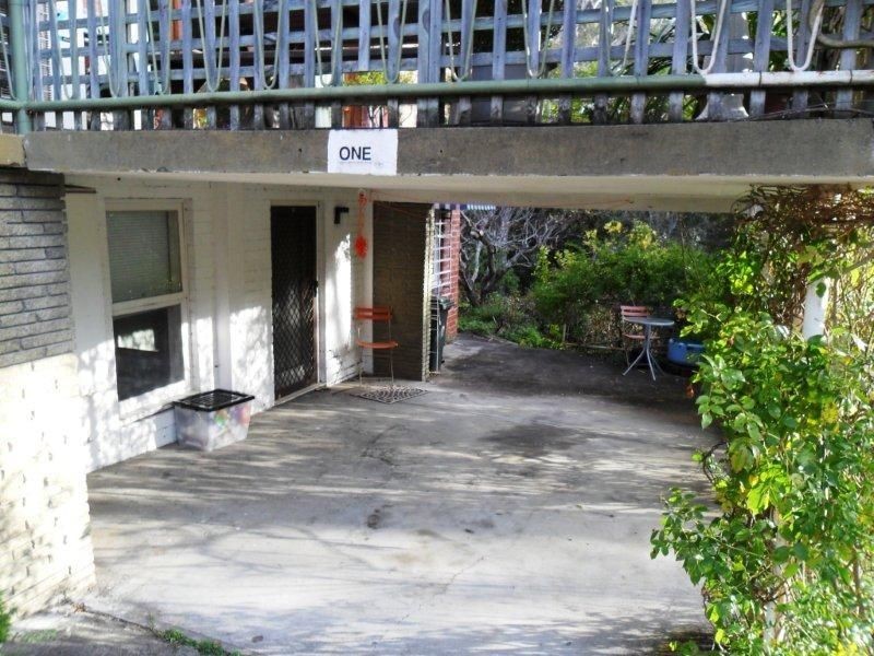 1/8 Woolton Place, Sandy Bay TAS 7005