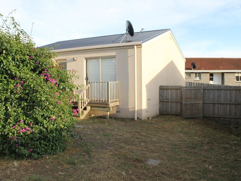 1/6 Birubi Place, Gagebrook TAS 7030