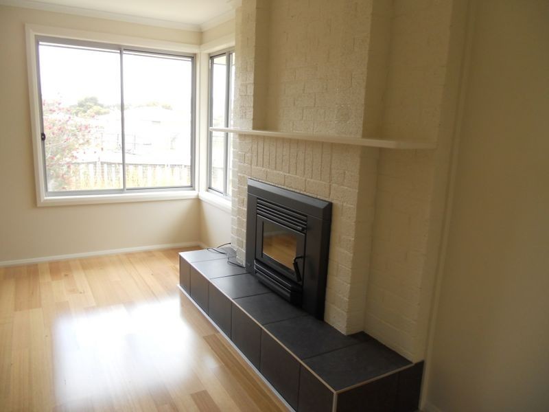 13 Dyer Place, Clarendon Vale TAS 7019