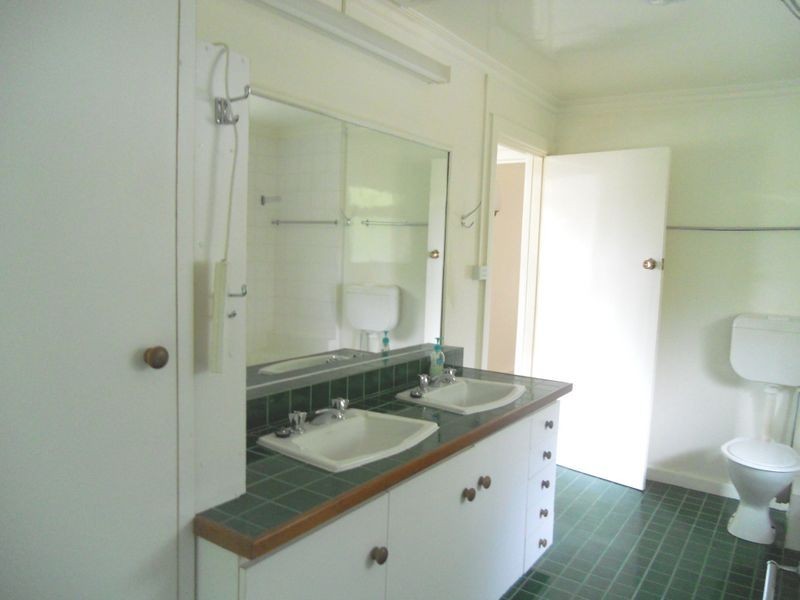 40 Marieville Esplanade, Sandy Bay TAS 7005