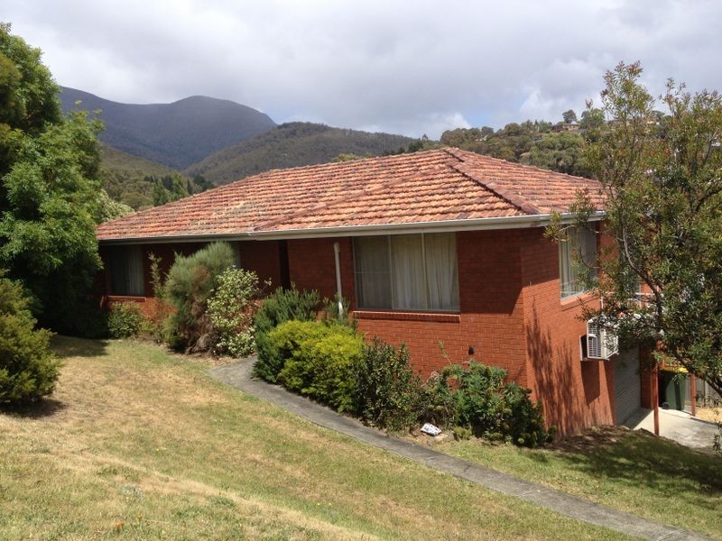 41 Sharps Road, Lenah Valley TAS 7008