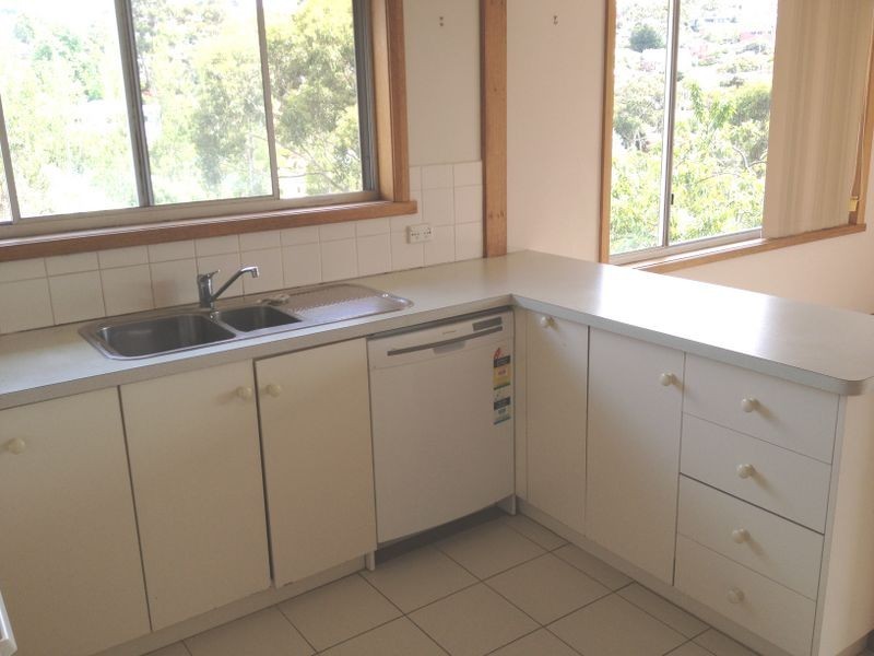 41 Sharps Road, Lenah Valley TAS 7008