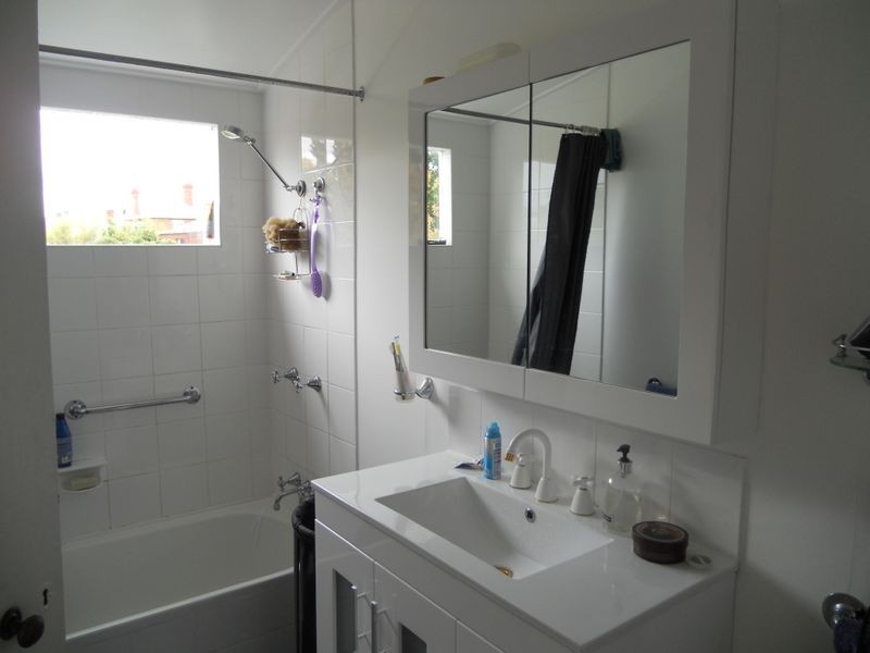 10 Forbes Avenue, West Hobart TAS 7000