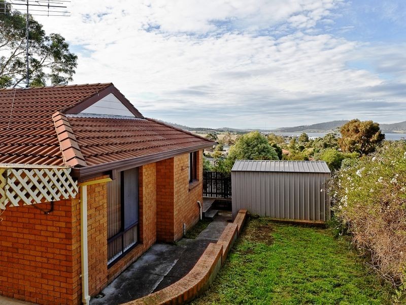 12 Tollard Place, Rokeby TAS 7019