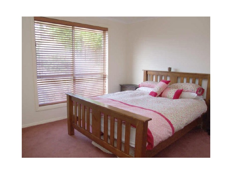 2/32 Arncliffe Road, Austins Ferry TAS 7011