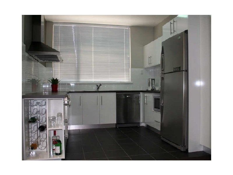 1/1a Sayer Crescent, Sandy Bay TAS 7005