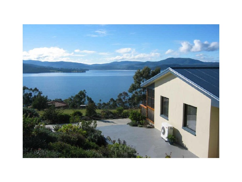 25 Klasen Road, Police Point TAS 7116