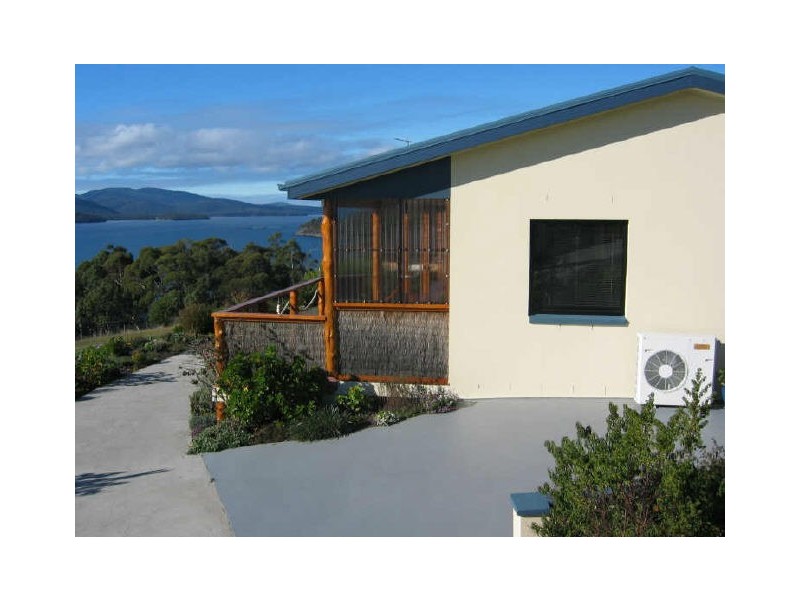 25 Klasen Road, Police Point TAS 7116