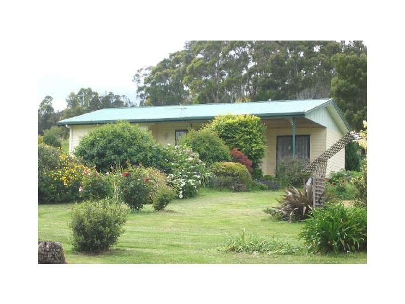 3 Helms Road, Deep Bay TAS 7112