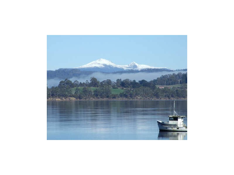 3 Helms Road, Deep Bay TAS 7112