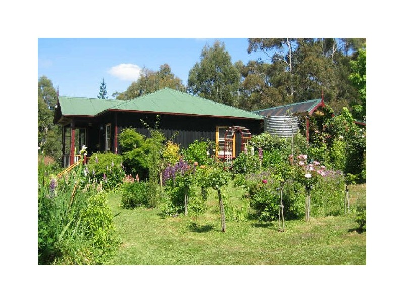 18 Percy Street, Port Huon TAS 7116