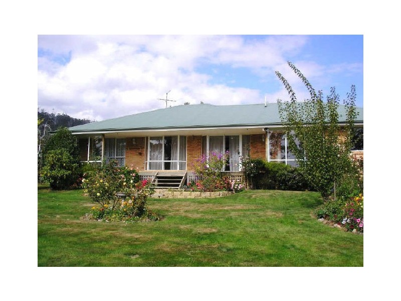 4 Crooked Tree Point, Cygnet TAS 7112