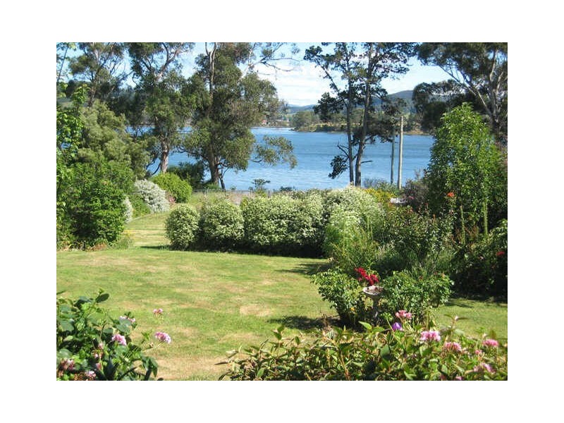 4 Crooked Tree Point, Cygnet TAS 7112