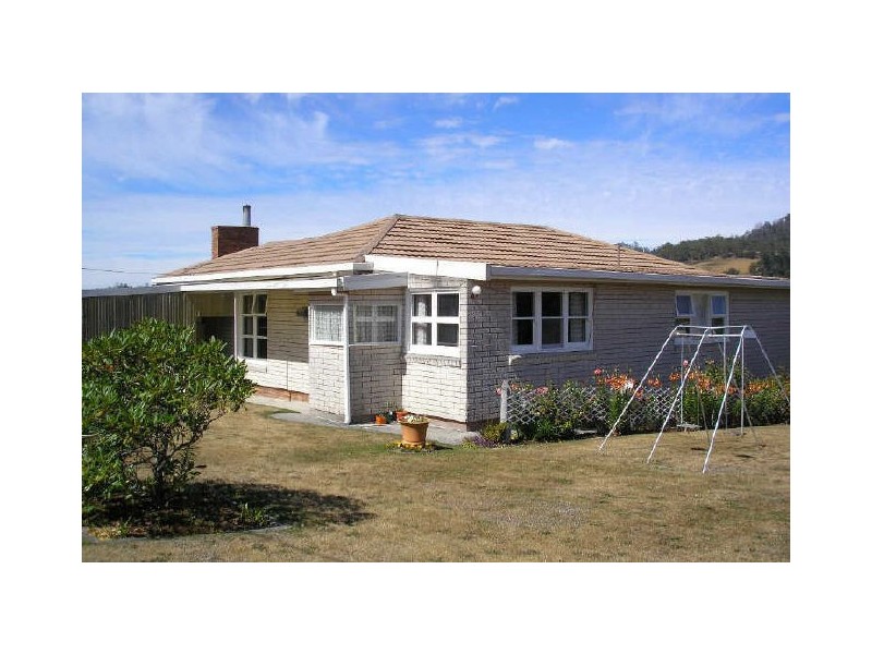 11 Norris Street, Cygnet TAS 7112