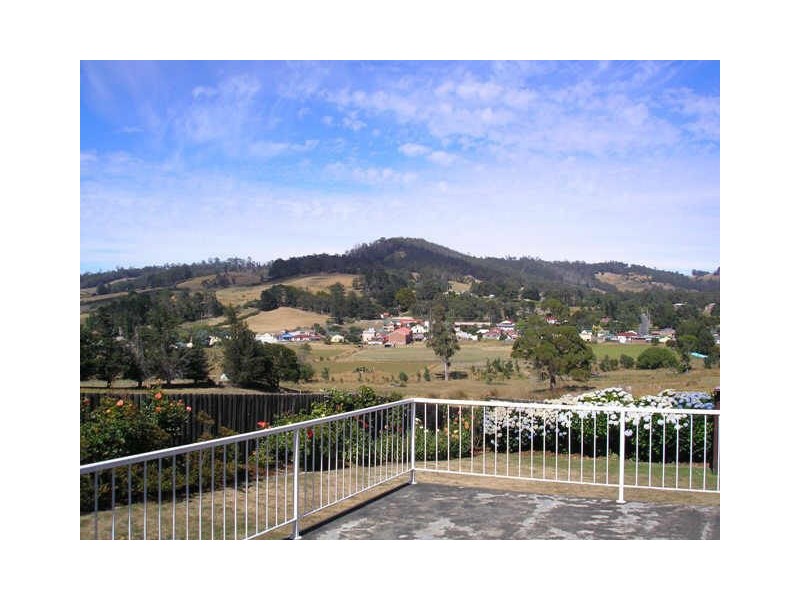 11 Norris Street, Cygnet TAS 7112