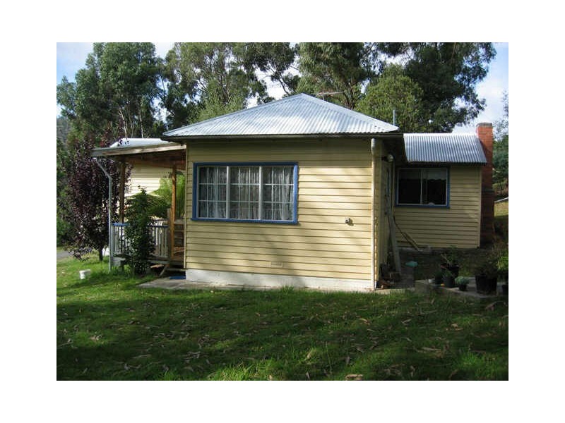 9 Evans Road, Port Huon TAS 7116