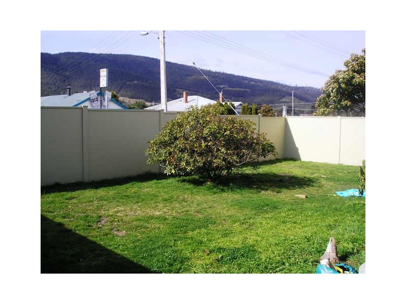 Unit 1/95 Main Street, Huonville TAS 7109
