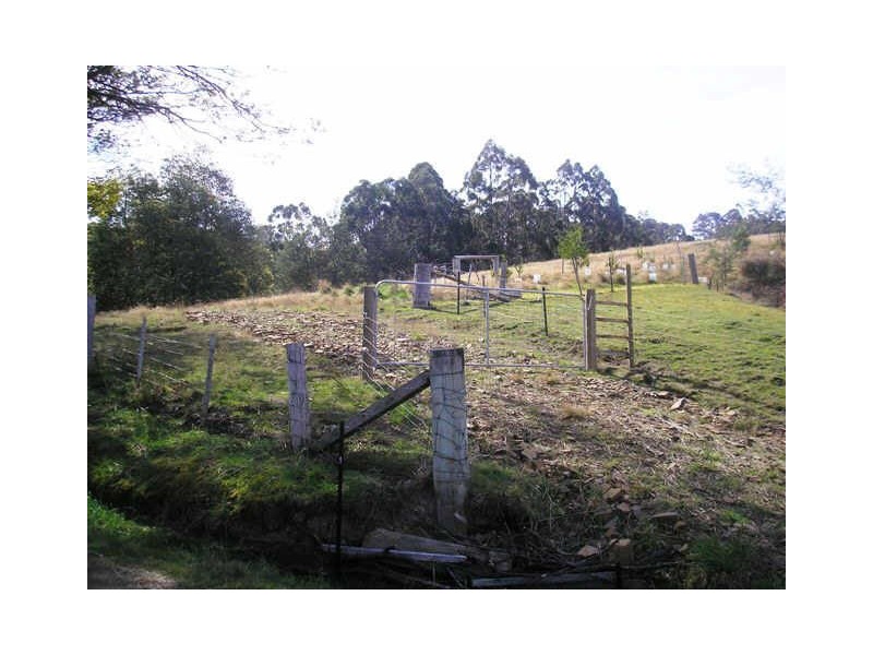 Alans Road, Petcheys Bay TAS 7109
