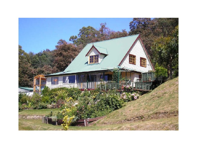 74 Geards Road, Cygnet TAS 7112