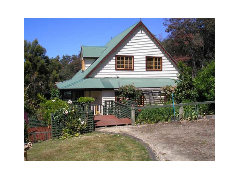 74 Geards Road, Cygnet TAS 7112