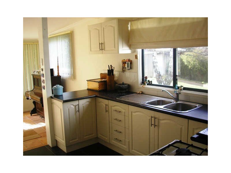 11 Clarks Rd, Lower Longley TAS 7109