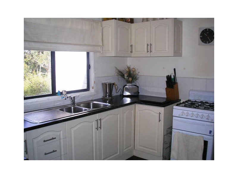 11 Clarks Rd, Lower Longley TAS 7109
