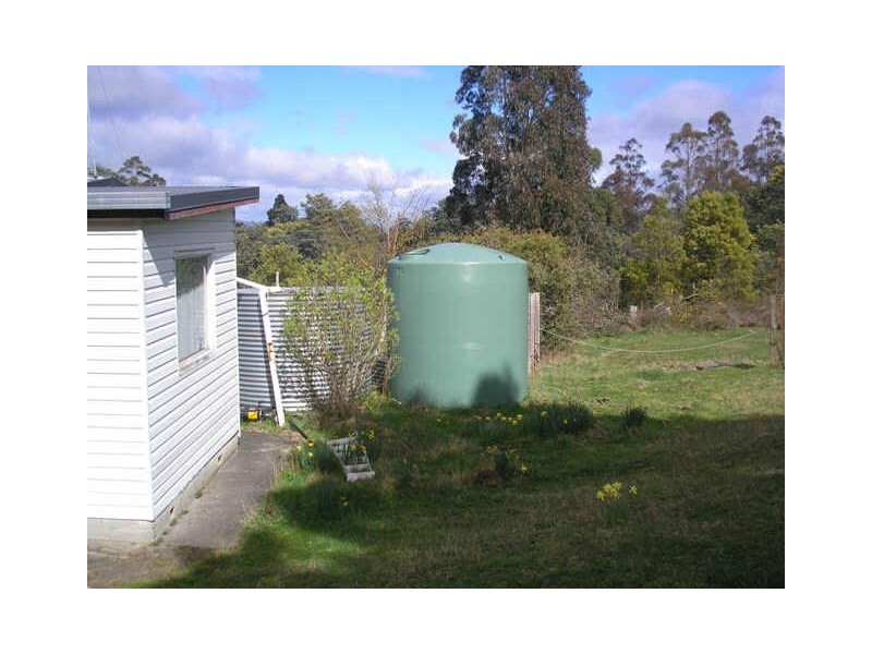 11 Clarks Rd, Lower Longley TAS 7109