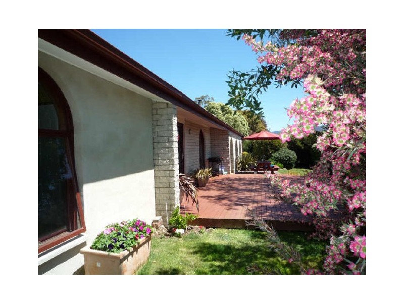 13 Lucas Street, Kingston TAS 7050