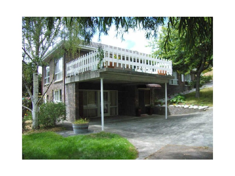 1 Mona Street, Kingston TAS 7050