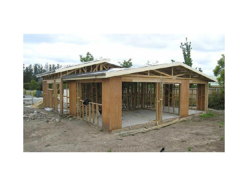 1/11 Manor Gardens, Kingston VIC 3364