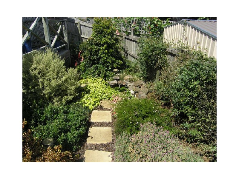 2/14 Sheoak Court, Kingston TAS 7050