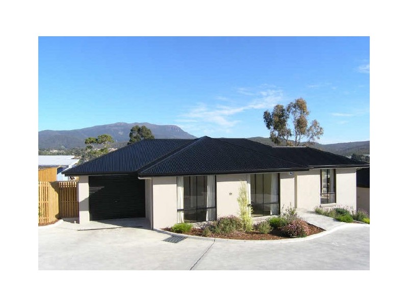 3/76 Auburn Road, Kingston Beach TAS 7050