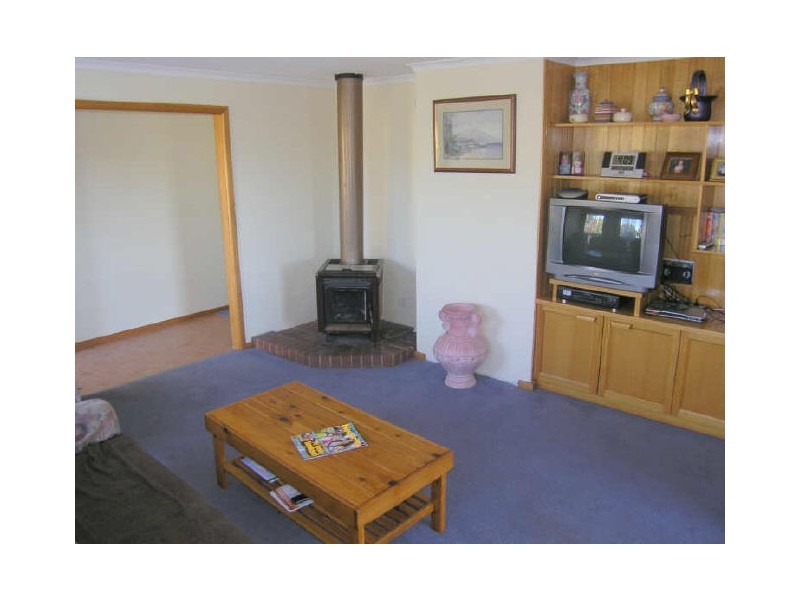 6 Serre Road, Kingston TAS 7050