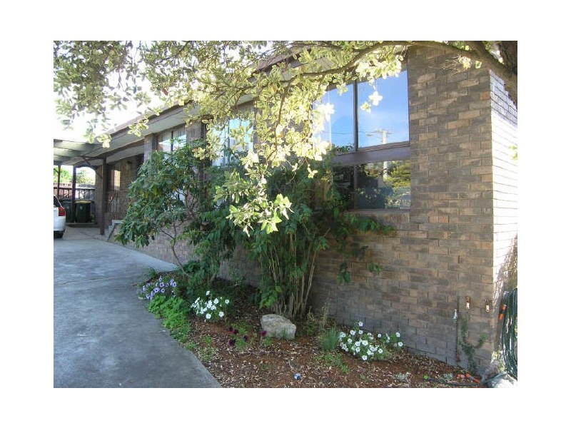 6 Serre Road, Kingston TAS 7050