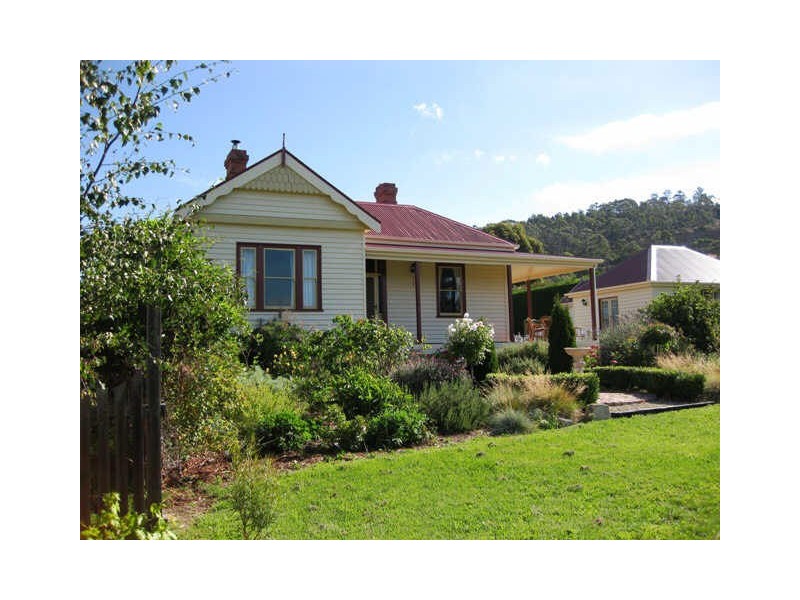 2719 Huon Highway, Huonville TAS 7109