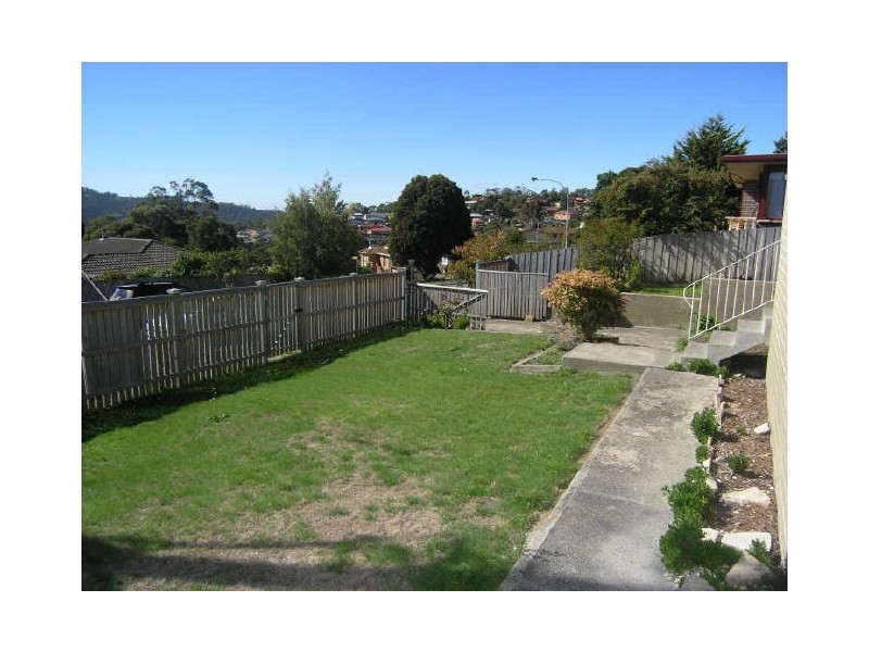 13 Baynton Street, Kingston TAS 7050