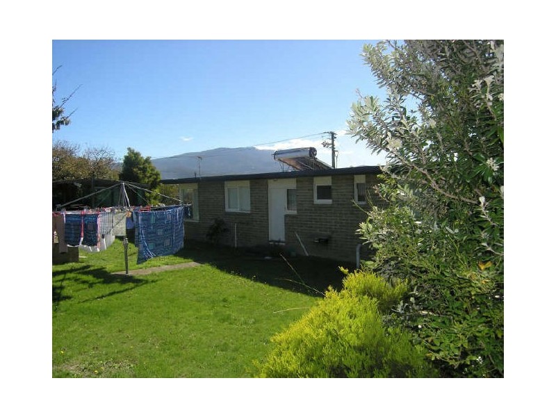 13 Baynton Street, Kingston TAS 7050