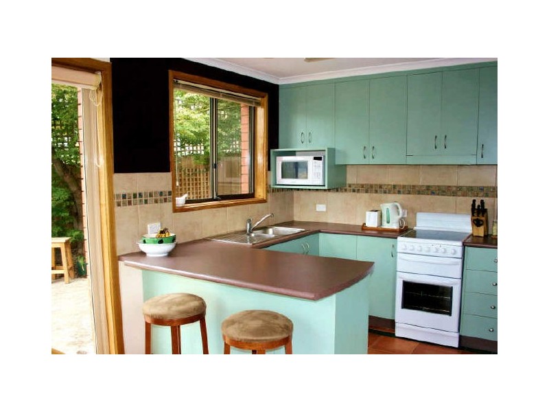 2/28 Mount Royal Road, Kingston Beach TAS 7050