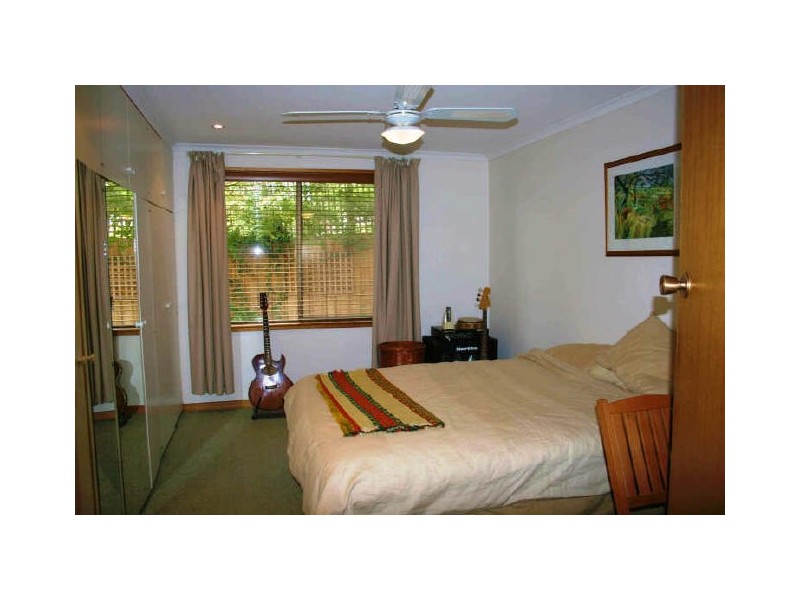 2/28 Mount Royal Road, Kingston Beach TAS 7050