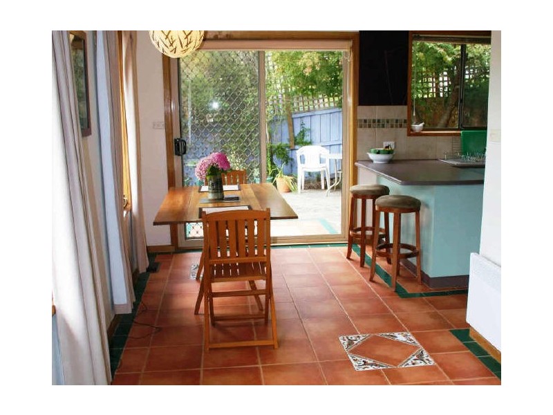 2/28 Mount Royal Road, Kingston Beach TAS 7050