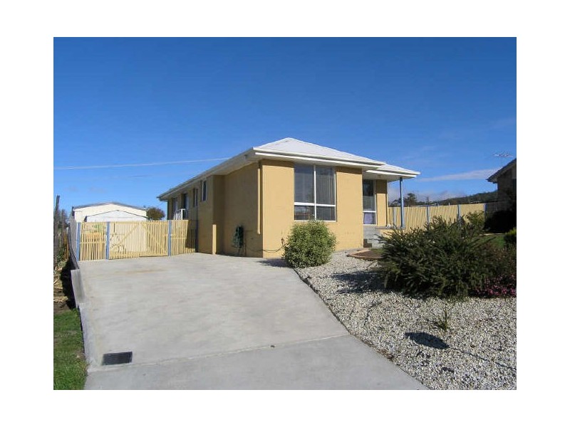15 Guardian Court, Huntingfield TAS 7055