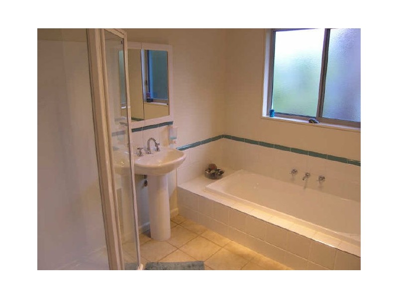 90 Willowbend Road, Kingston TAS 7050