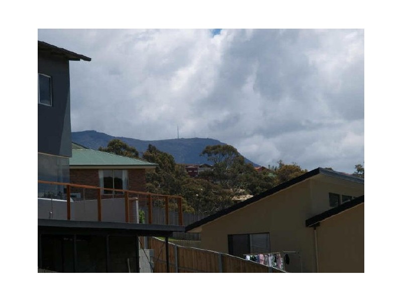 48 Lester Crescent, Kingston TAS 7050