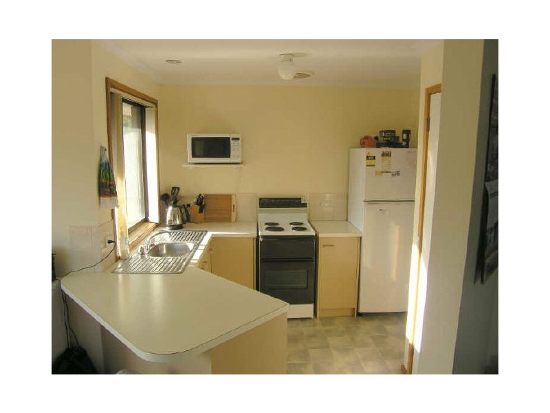 17 Hawthorn Drive, Kingston TAS 7050
