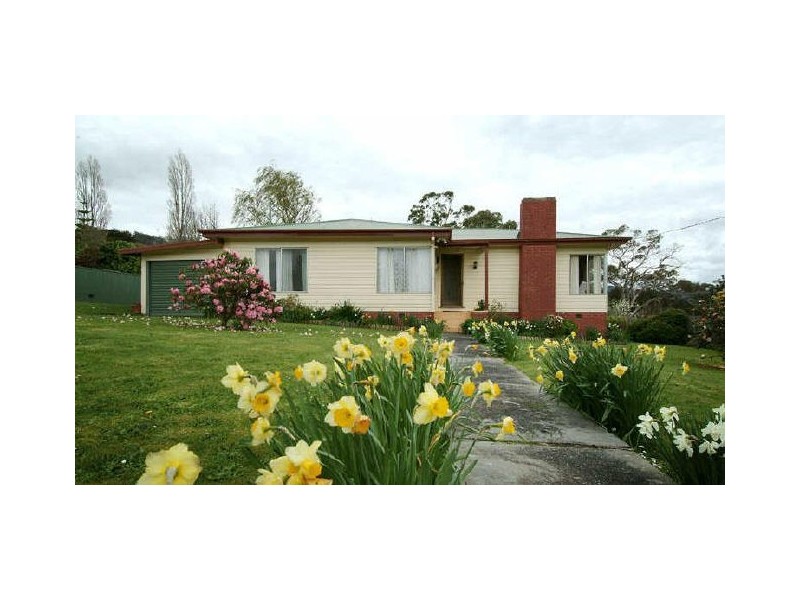 8 Jetty Road, Cygnet TAS 7112