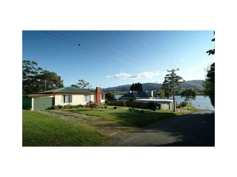 8 Jetty Road, Cygnet TAS 7112