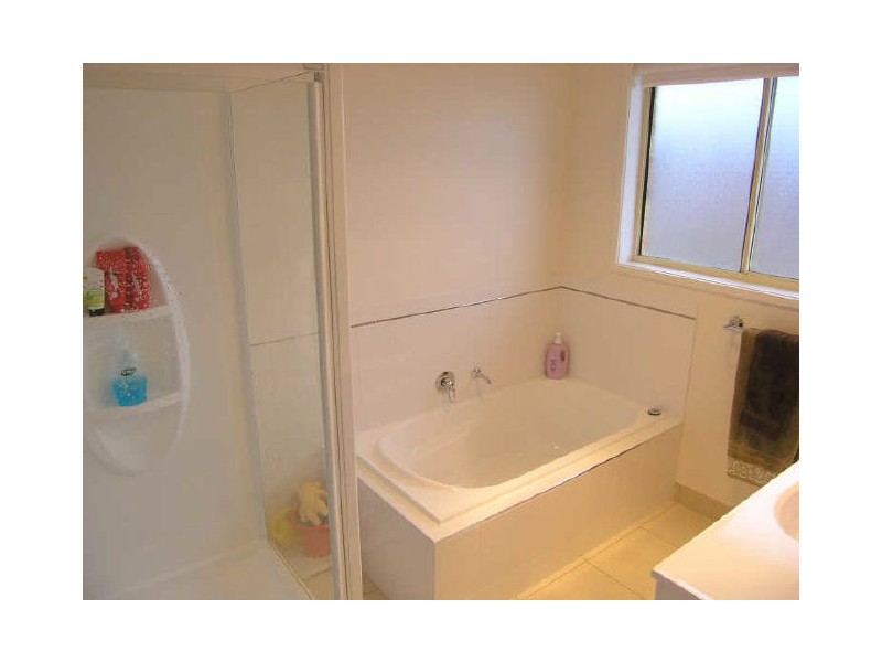 13 Kingfisher Street, Kingston TAS 7050