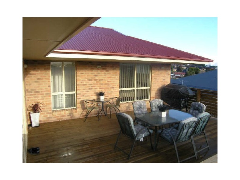 13 Kingfisher Street, Kingston TAS 7050